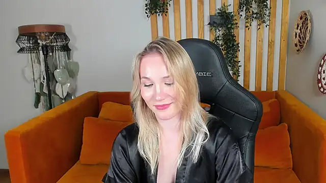 ElaraVoltage 라이브 XXX 채팅