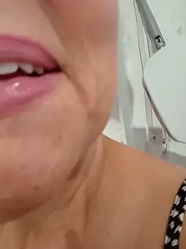 Lilibhet Live XXX-chat