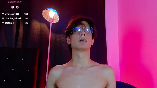 lui_x_dustのライブXXXチャット