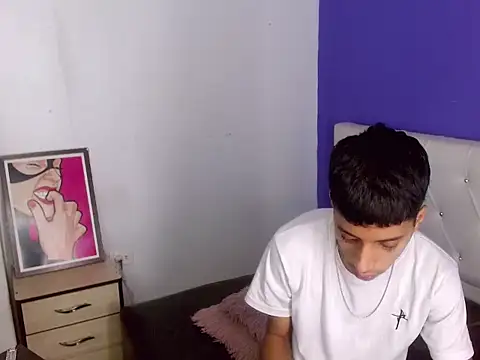 jl_brayan12 Adlı Modelin Canlı XXX Sohbeti