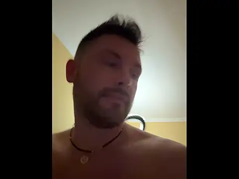 Онлайн чат XXX MartinBrandon