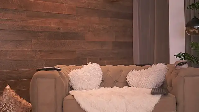 XenaBloom Chat XXX live