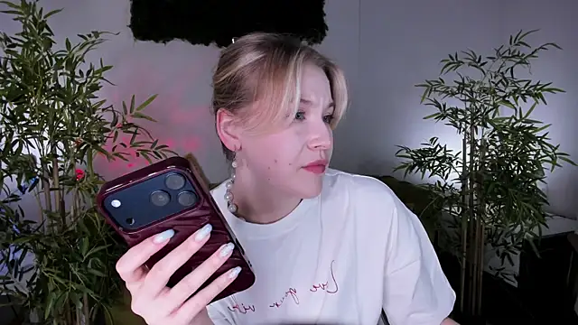 Colleen_Blake élő XXX-chatje