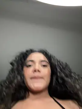 Chatroom XXX en direct de Curlyierr