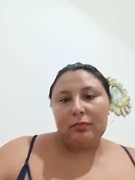 BWW-CINDY11 élő XXX-chatje