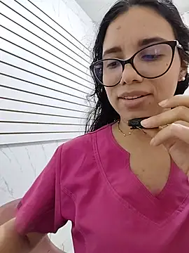 Czat XXX na żywo – alanahot94
