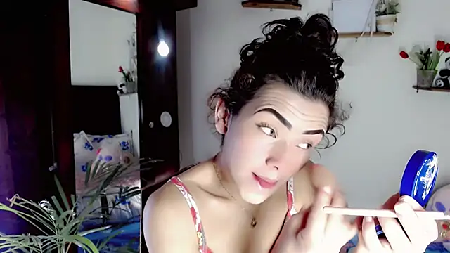 NathalialLooes Chat XXX live