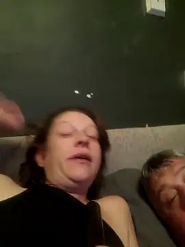 TwiceAsNice224x's Live XXX Chat