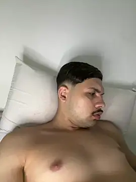 Chat +18 de newdelight ao vivo