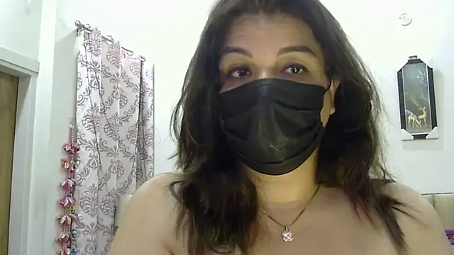 Archi-07's Live XXX Chat