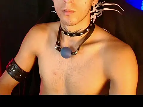 dark_men1 Chat XXX in diretta