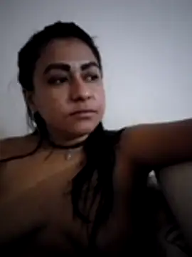 Scarlet_01_ Chat XXX in diretta