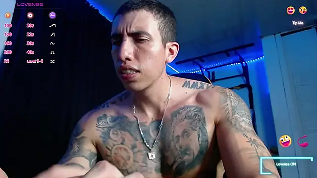 Czat XXX na żywo – Adam_Hudsond