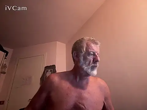 PierPesaroX Chat XXX live