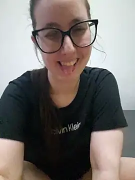 Sarah459's Live XXX Chat