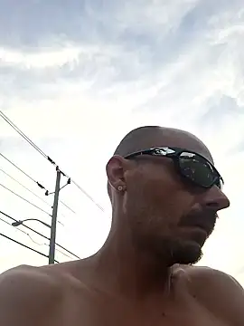 XXX chat uživo modela DaddyAndSplashQueen