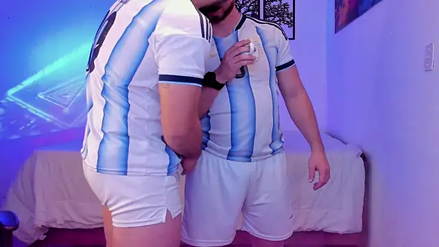 Czat XXX na żywo – AlexJaz11