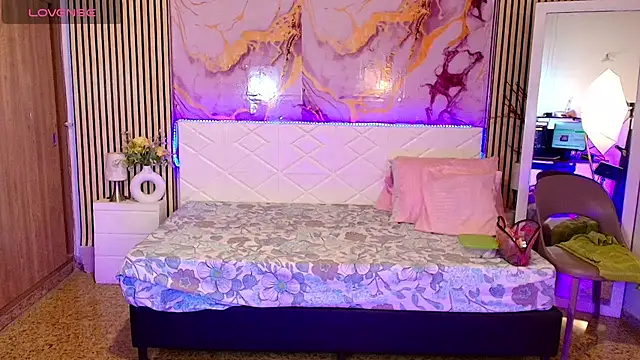 Chat XXX ao vivo de IvyShine7
