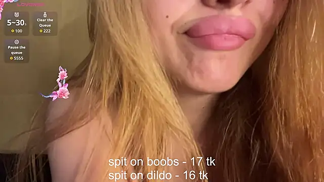 xXMelanieseXx: απευθείας συνομιλία ΧΧΧ