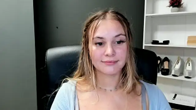 kitty_valeria Chat XXX live