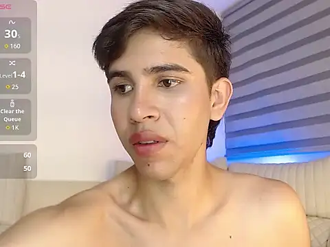 joshua_saenz_ live XXX chat