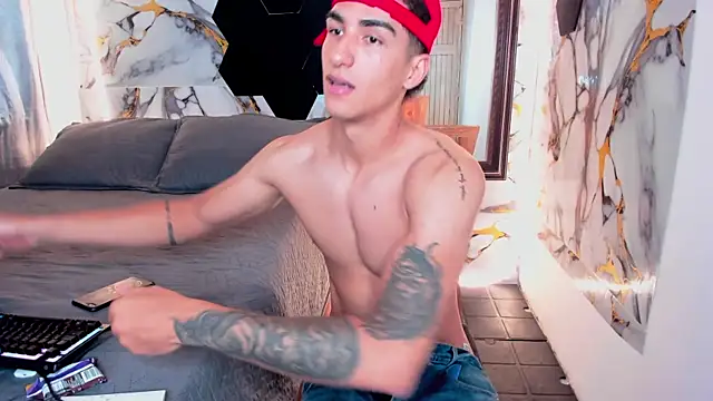 Goldendesirexx Chat XXX live