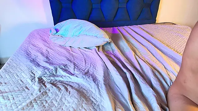 shining_lovers লাইভ XXX চ্যাট
