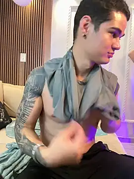 Marcusvandal Adlı Modelin Canlı XXX Sohbeti
