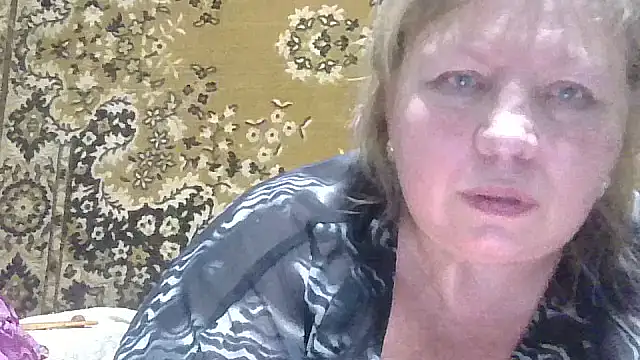 Chat +18 de LediMelissa ao vivo