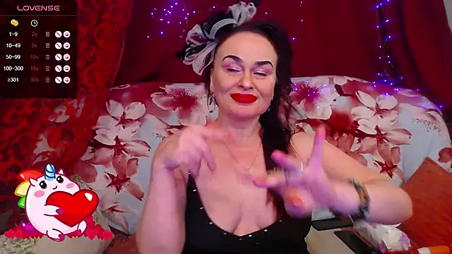 hotzlata: απευθείας συνομιλία ΧΧΧ