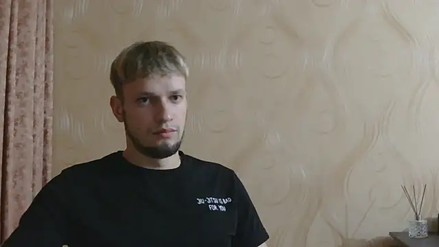 XXX chat uživo modela frama666