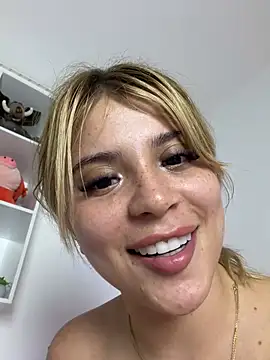 _Alicee_1 Live XXX-chat