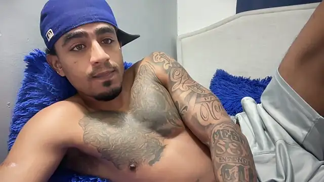 dominic_brandd23 Chat XXX live