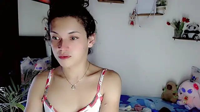 NathalialLooes Live XXX-chat