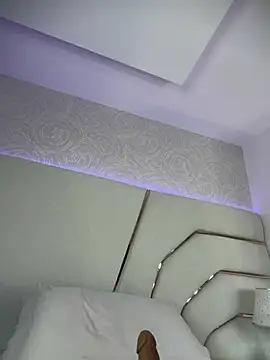 Chat XXX ao vivo de Saday_