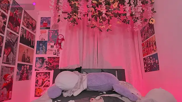 MissCurvyTop Live XXX-Chat
