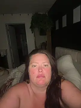 EmberVael Chat XXX in diretta