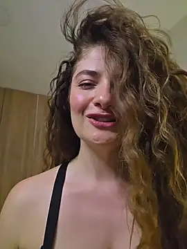 CelineBoyer_ Adlı Modelin Canlı XXX Sohbeti