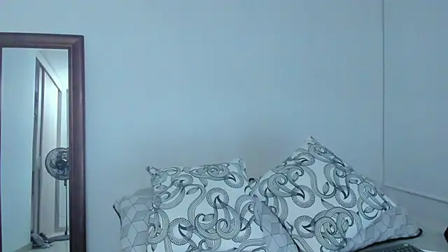KingLevi01 live XXX chat