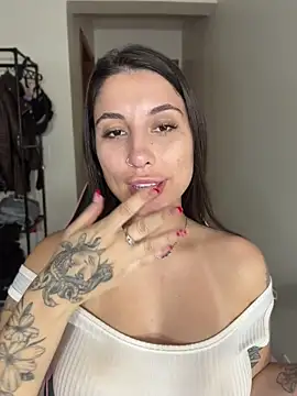 Chat +18 de Carolini09 ao vivo