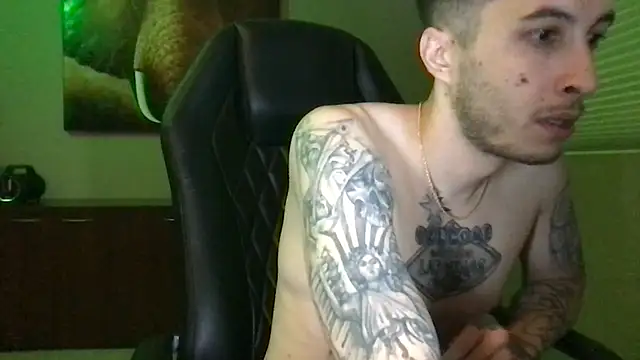 JuicyJoshy Chat XXX live