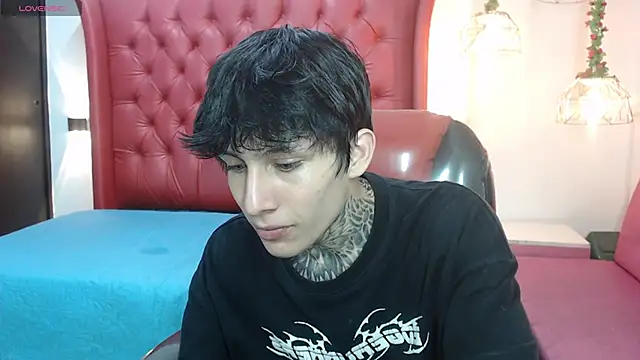 Chatroom XXX en direct de Cry_thereal
