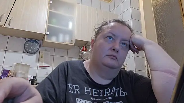 Chat +18 de melissaBlessing ao vivo
