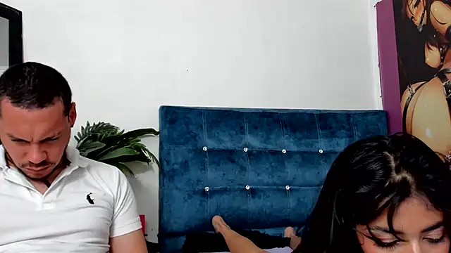 Aronandmoli69's Live XXX Chat