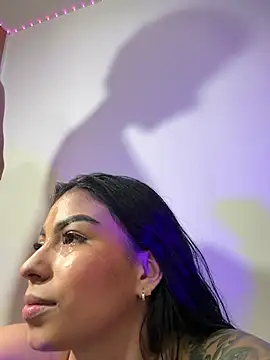 Chat XXX ao vivo de MaiaLopez