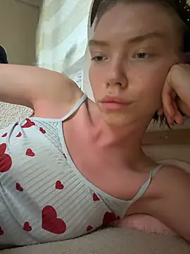 Chatroom XXX en direct de Lisaaa_Alisa