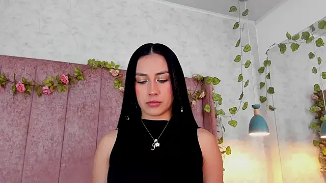 AnyaJay 라이브 XXX 채팅