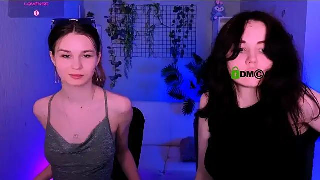 riley_sanders live XXX chat