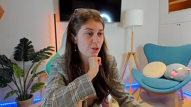 Hailey_Green Chat XXX live