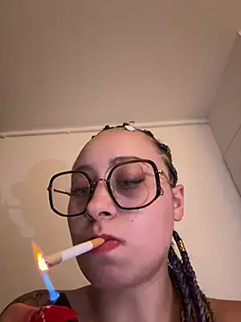 عرض كام queenlo_xxx